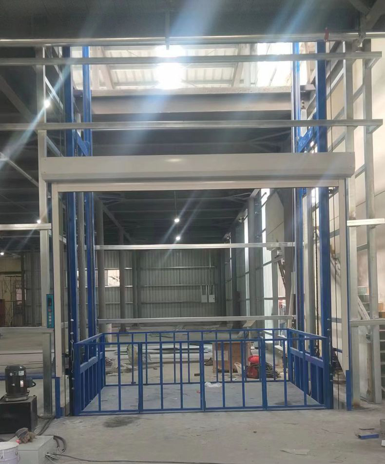 卷帘门液压货梯 卷帘门液压货梯
