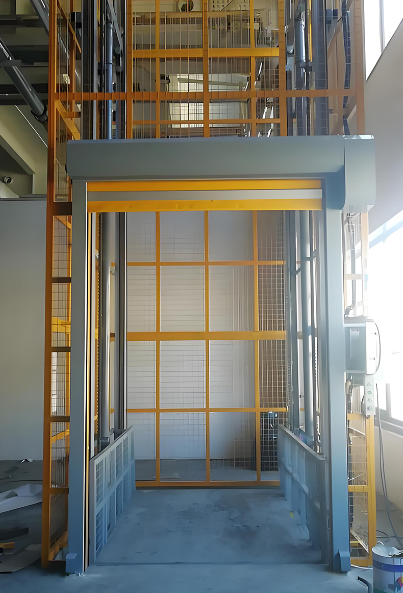 工业快速门货梯 工业快速门货梯